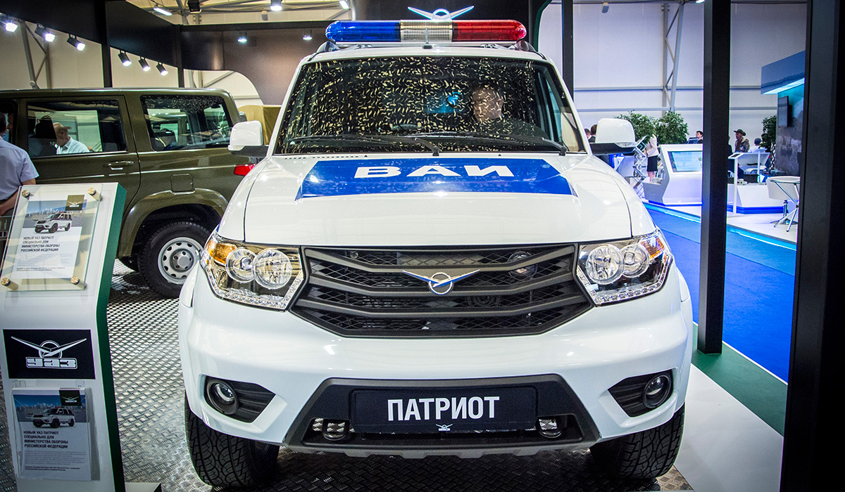УАЗ представил новую линейку Патриот на Международном военно-техническом форуме «Армия-2015»