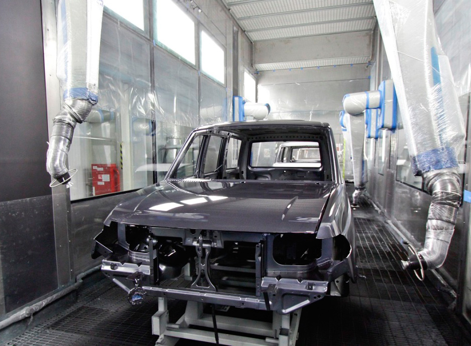 На УАЗ завершена модернизация роботизированной линии окраски кузова