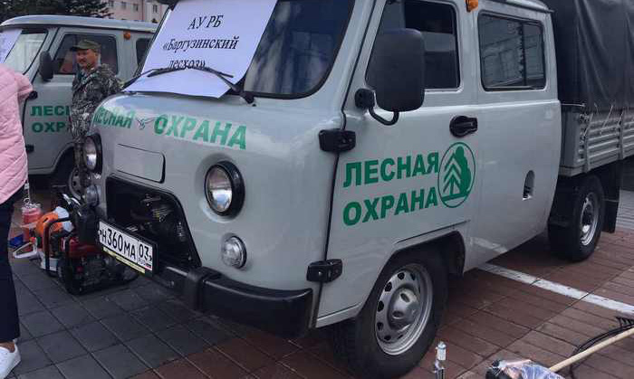 Фоторепортаж: В Бурятии лесхозы получили 15 новых машин и оборудование
